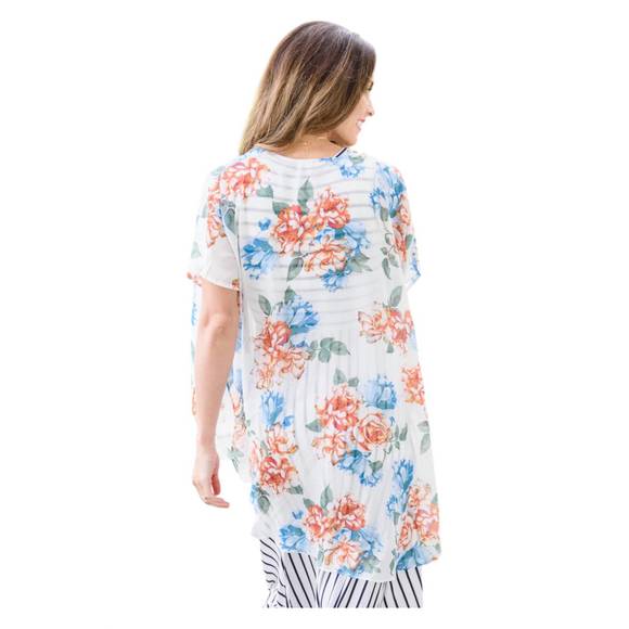 NEW AND THE WHY wildflower kimono in white - Picture 2 of 2